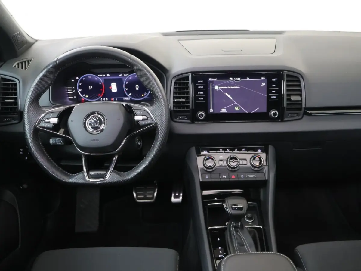 1.5 TSI Sportline Business Automaat 150PK Sportpakket Panorama Nieuwe Banden