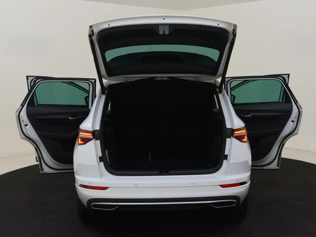 1.5 TSI Sportline Business Automaat 150PK Sportpakket Panorama Nieuwe Banden