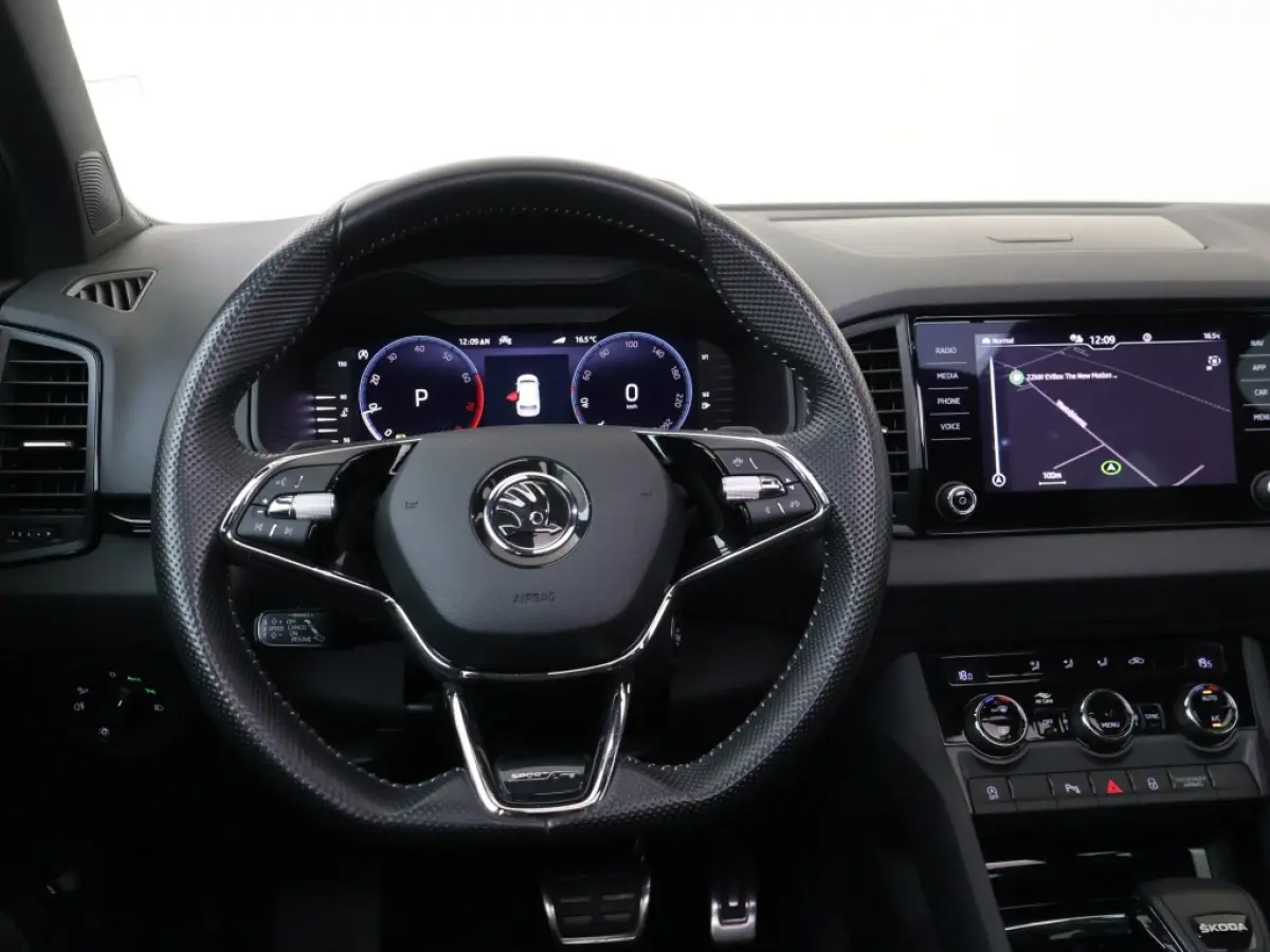 1.5 TSI Sportline Business Automaat 150PK Sportpakket Panorama Nieuwe Banden