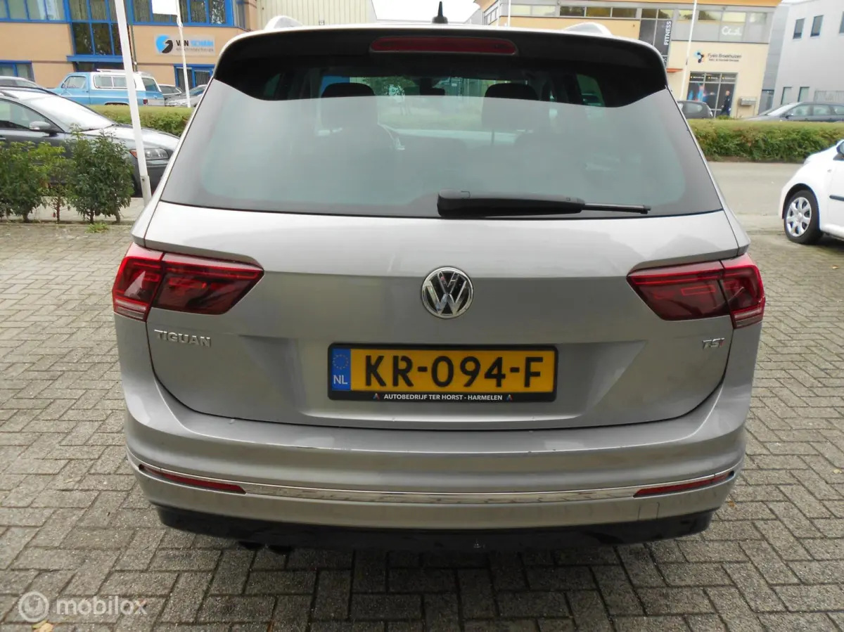 1.4 TSI Connected Series, R-Line, Apple Car Play