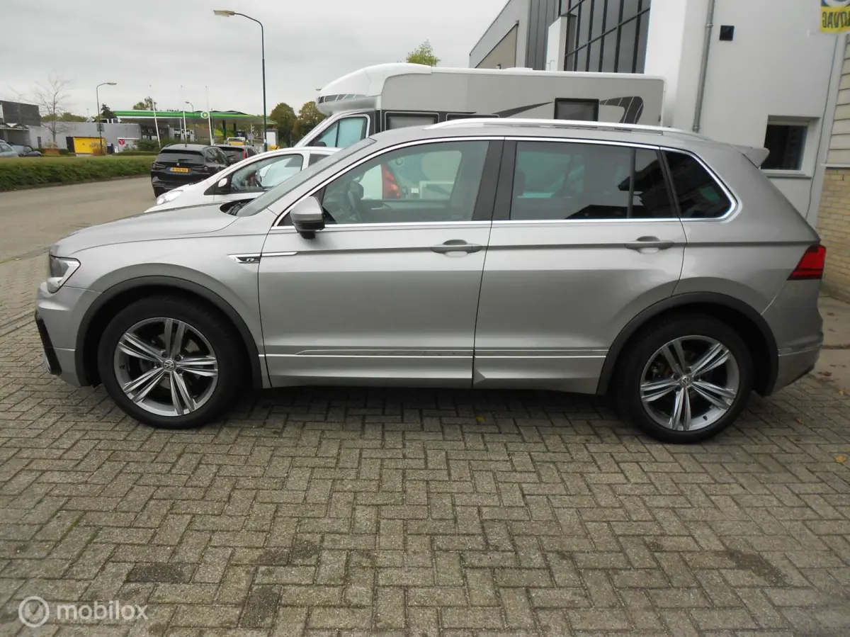 1.4 TSI Connected Series, R-Line, Apple Car Play
