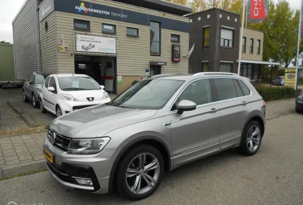 1.4 TSI Connected Series, R-Line, Apple Car Play