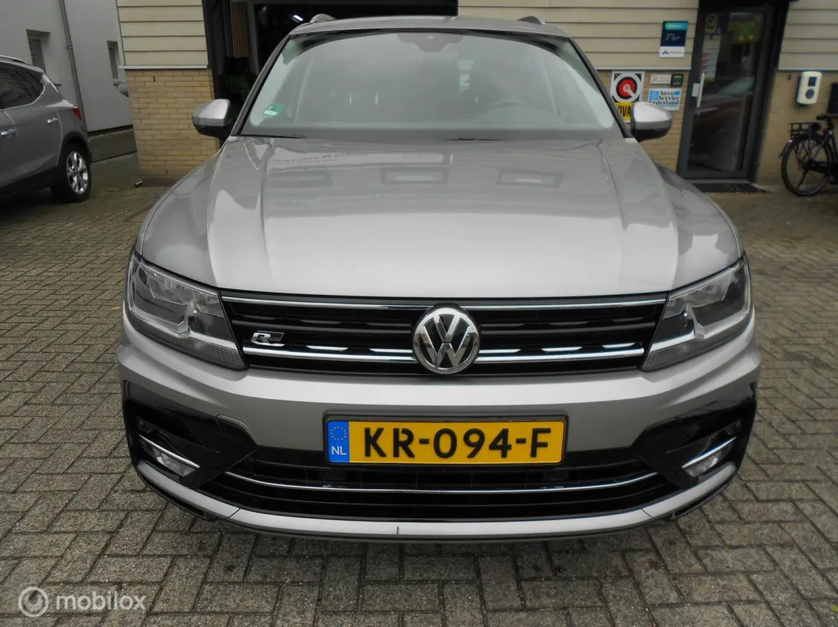 1.4 TSI Connected Series, R-Line, Apple Car Play