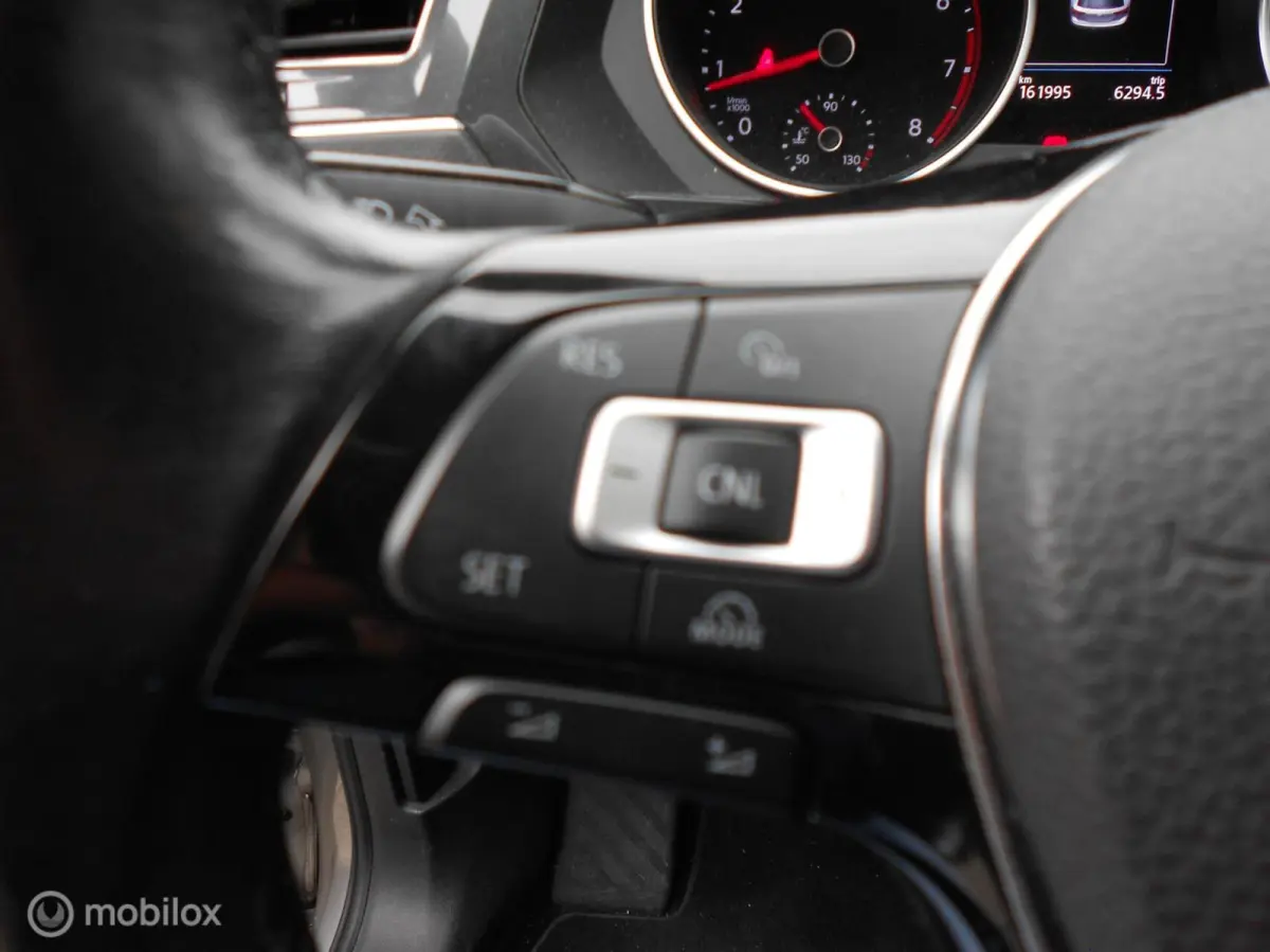 1.4 TSI Connected Series, R-Line, Apple Car Play