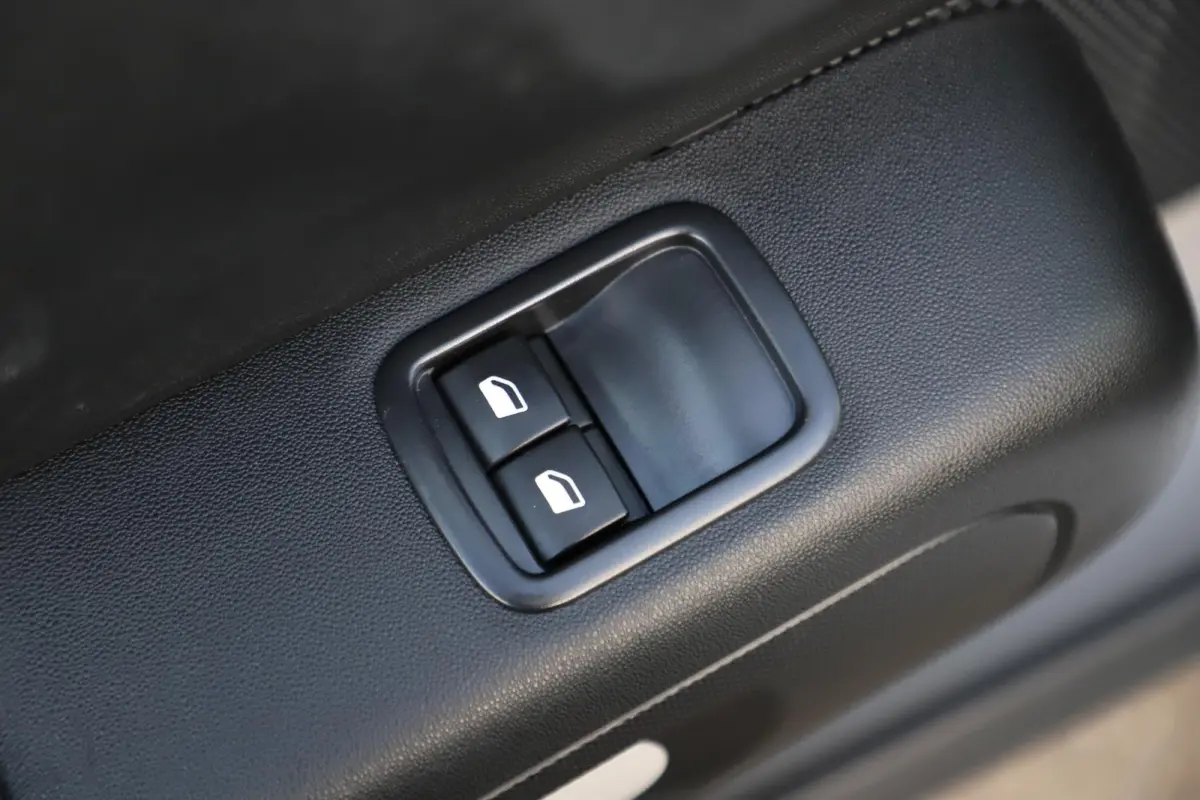 1.2 PureTech S&S Feel Edition Carplay Android Navigatie Climate Cruise Control Rijstrooksensor Parkeersensor