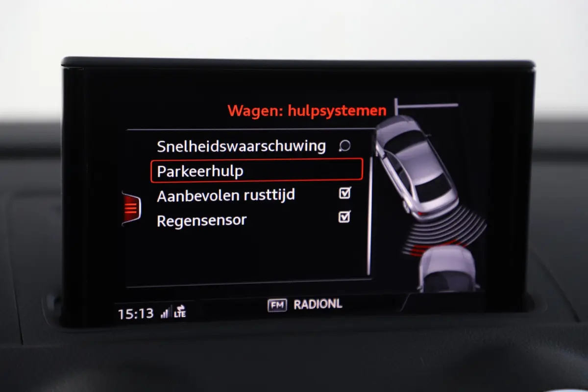 30 TFSI Sport S Line Edition Automaat Half Leder Sportstoelen Nieuwe 18 inch Velgen Vredestein All-season Banden! Full LED Navigatie Bluetooth Climate Cruise Parkeersensor