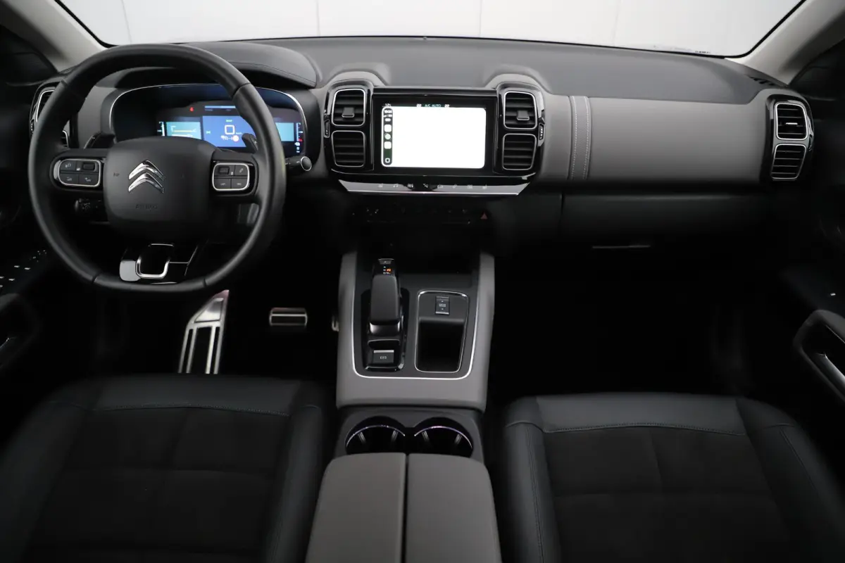 1.6 Plug-in Hybrid 225 Business Plus Automaat 19 inch LMV Half Leder Navigatie Achteruitrijcamera Carplay android