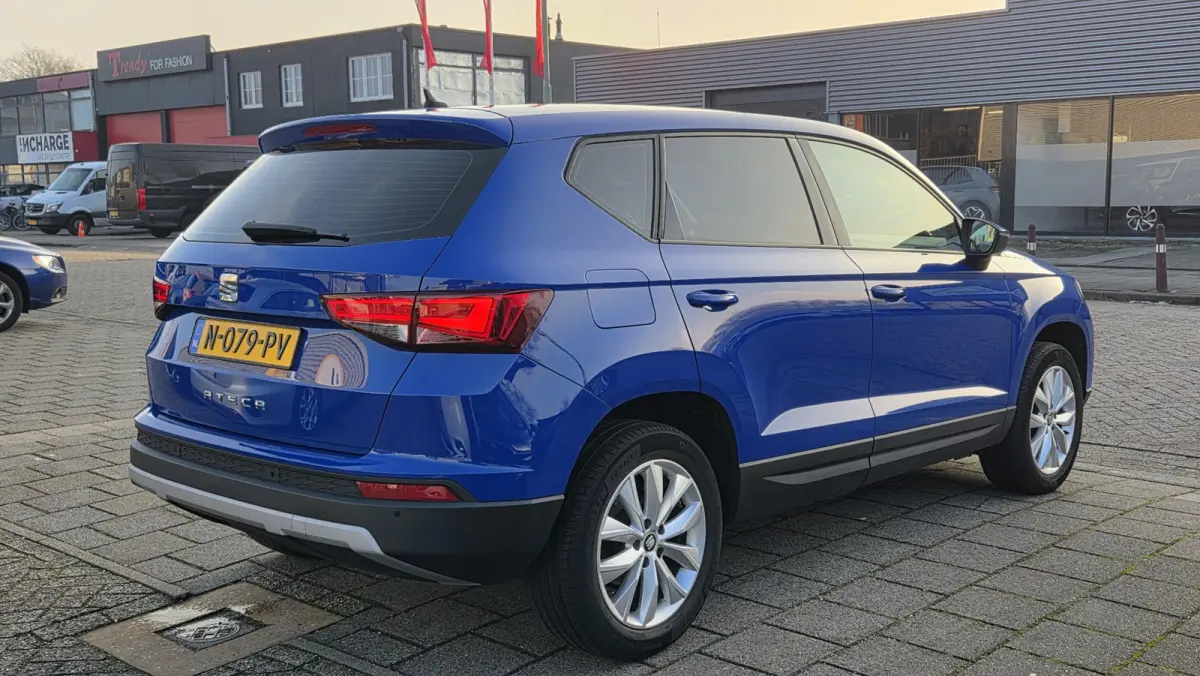 1.0 EcoTSI Style Business Intense Carplay Cruise Control Climate Control 17inch LM NAP van 1e eigenaar!