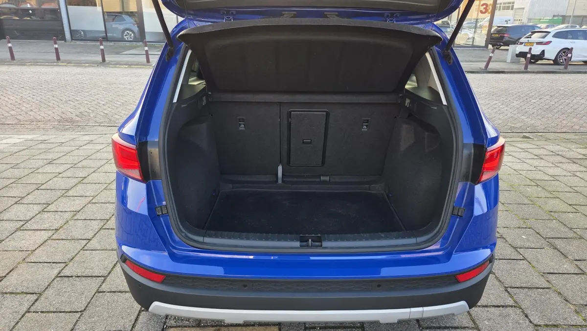 1.0 EcoTSI Style Business Intense Carplay Cruise Control Climate Control 17inch LM NAP van 1e eigenaar!