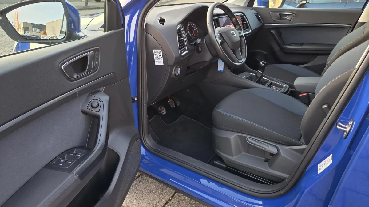 1.0 EcoTSI Style Business Intense Carplay Cruise Control Climate Control 17inch LM NAP van 1e eigenaar!