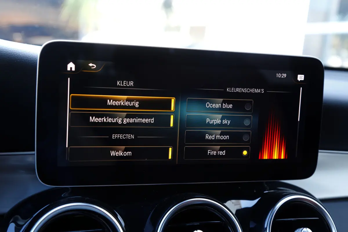 4MATIC AMG Plug in hybride*Perfect MB Onderh.*BTW*ACC/Sfeerverl./Digi. Klokken/AMG Grille/Stoelverw./Stoelkoeling/Camera/Elek. Klep/DAB/LED/Dodehoek/Parkeersens.V+A/19 inch LM*