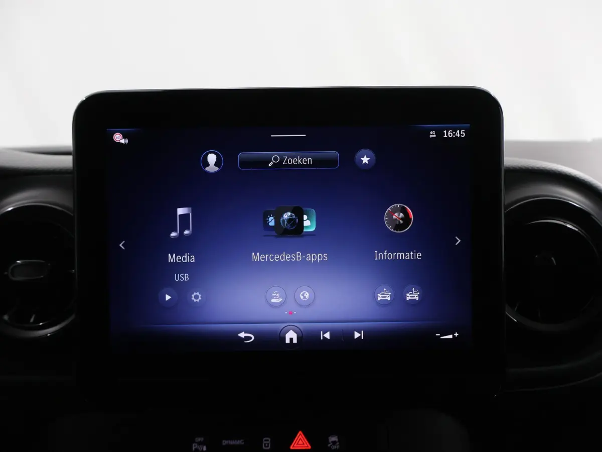 112 GB L2 51 kWh | Achteruitrijcamera | Cruise Control | Climate Control | Airco | DC laden 75 kW |