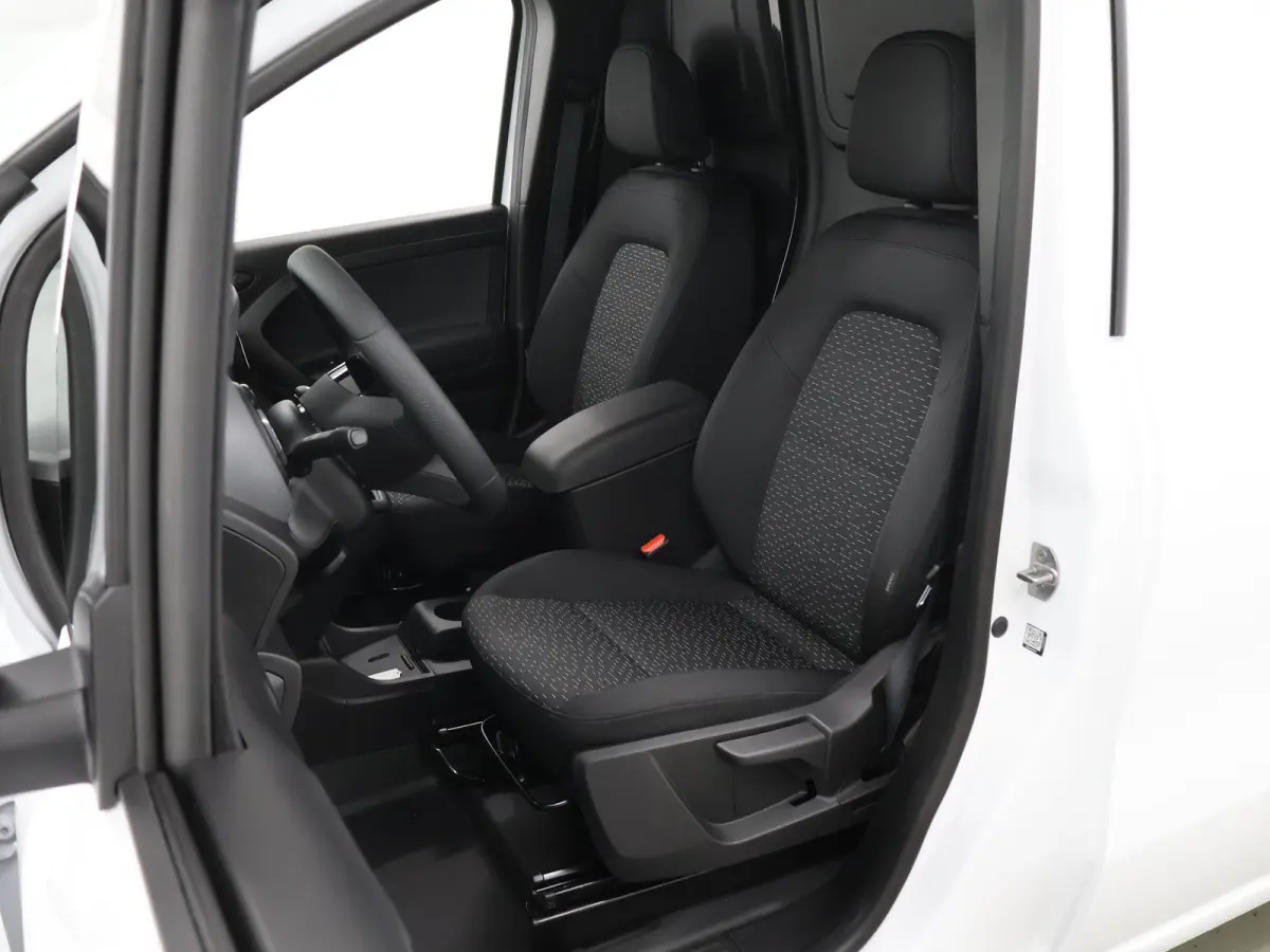 112 GB L2 51 kWh | Achteruitrijcamera | Cruise Control | Climate Control | Airco | DC laden 75 kW |