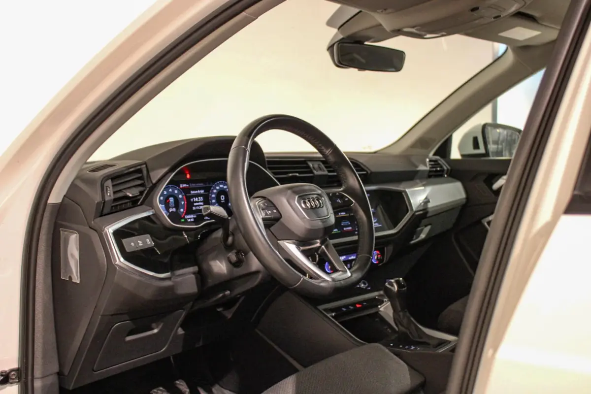 35 TFSI Advanced Pro Line TREKH | LED