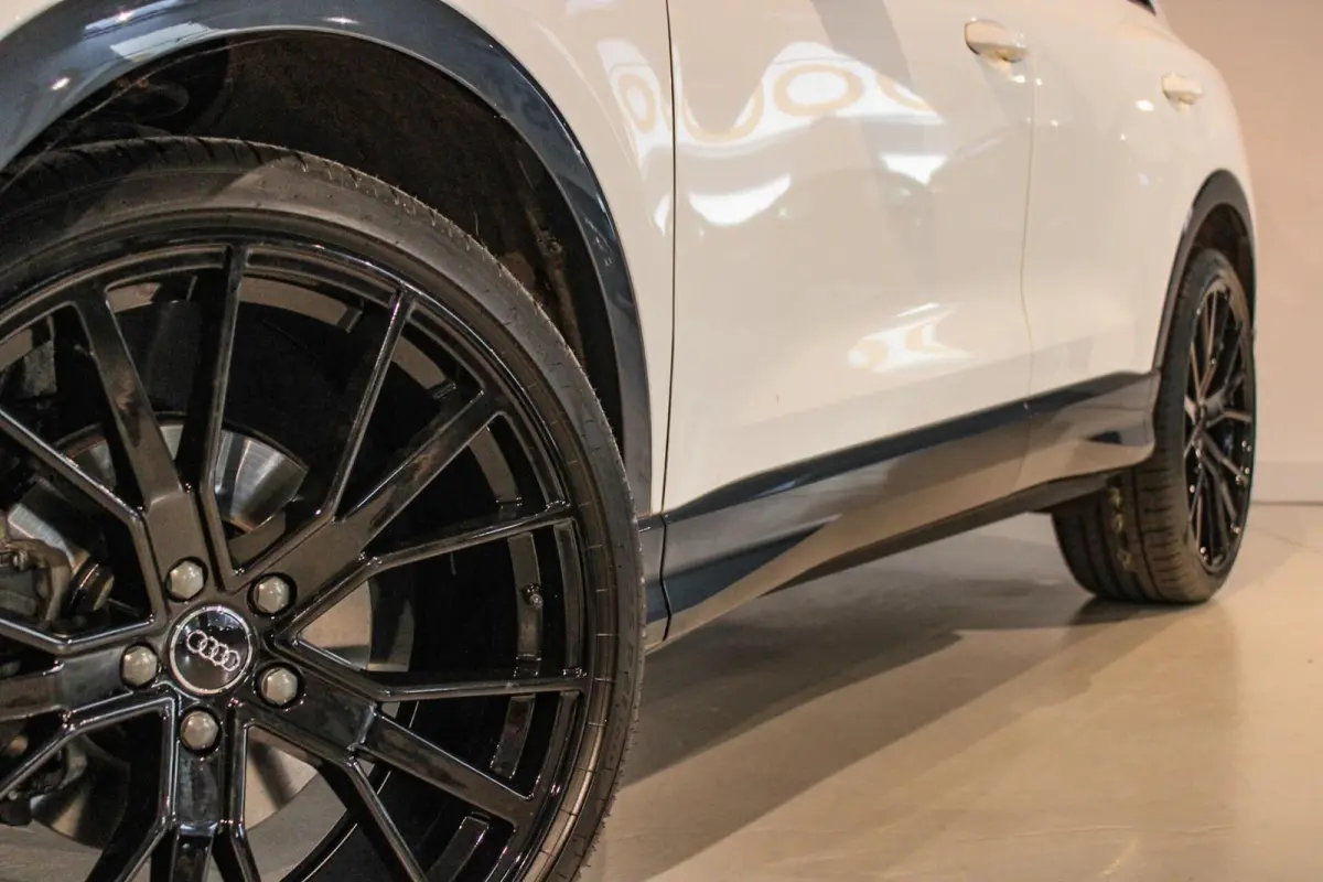 35 TFSI Advanced Pro Line TREKH | LED