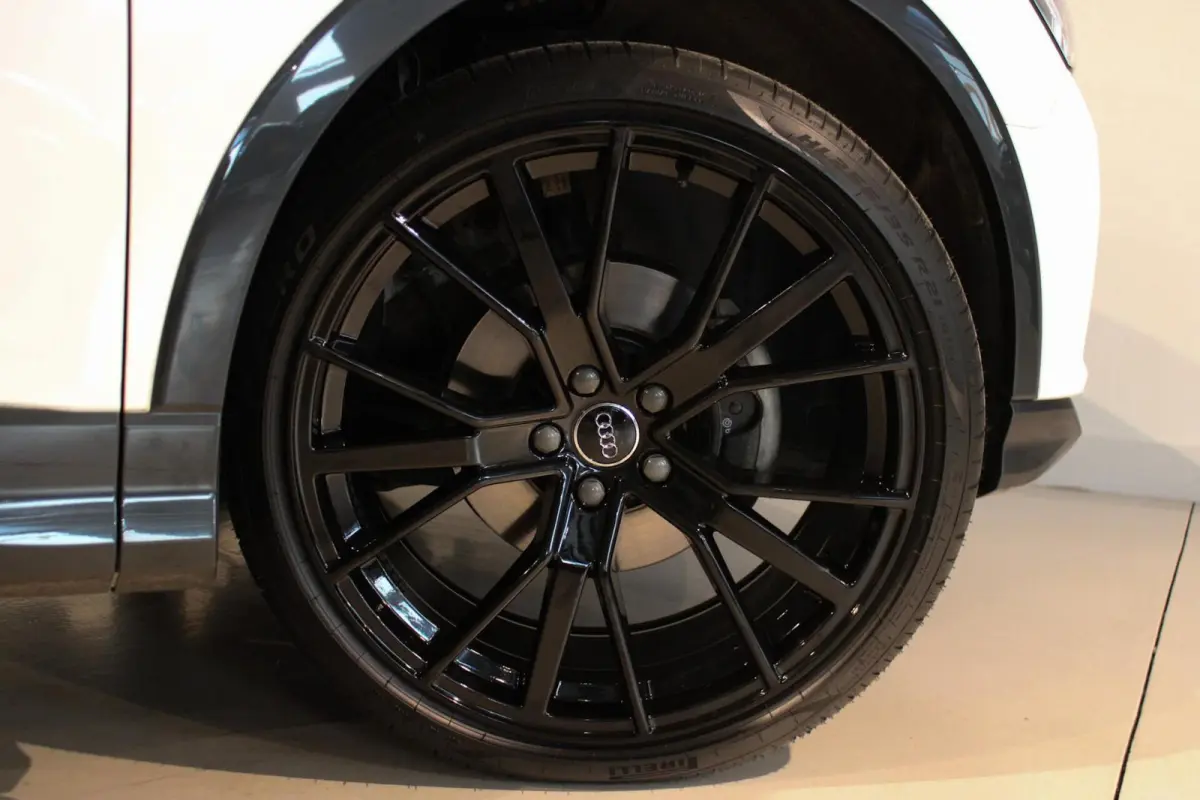 35 TFSI Advanced Pro Line TREKH | LED