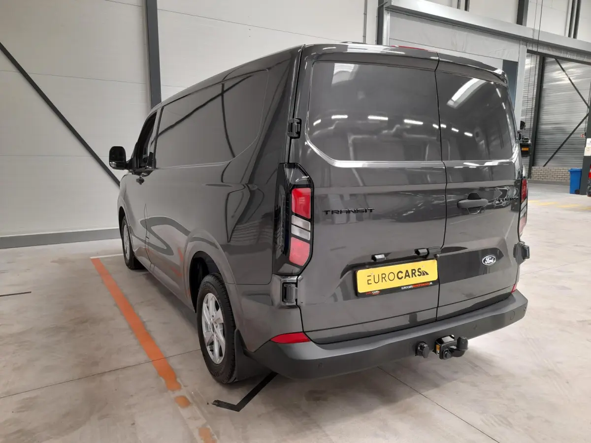 300 2.0 TDCI L2H1 Trend Nieuw Model Navi Cruise Camera Parkeersensoren Trekhaak