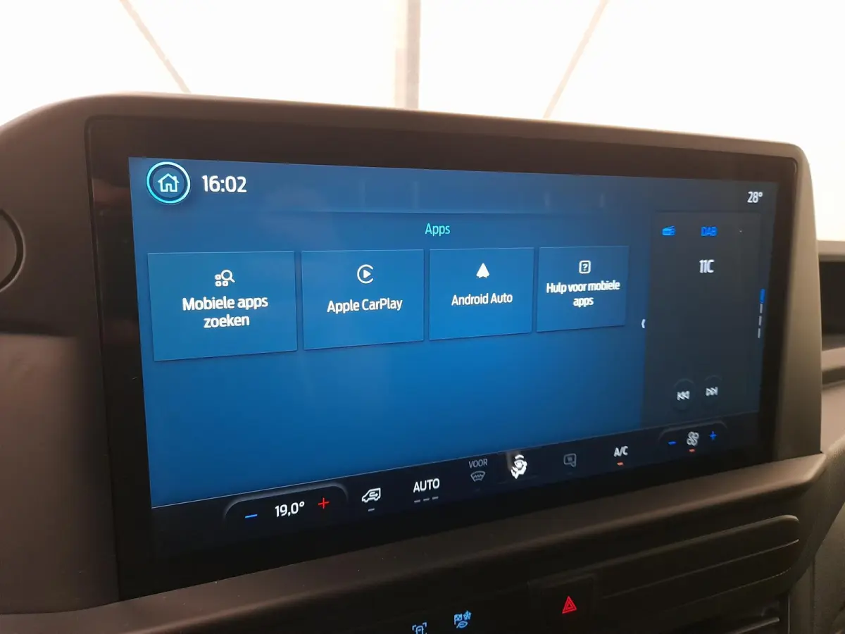 300 2.0 TDCI L2H1 Trend Nieuw Model Navi Cruise Camera Parkeersensoren Trekhaak