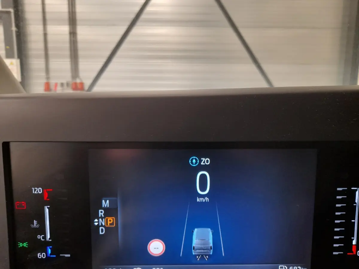 300 2.0 TDCI L2H1 Trend Nieuw Model Navi Cruise Camera Parkeersensoren Trekhaak