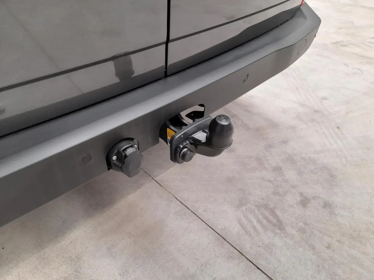 300 2.0 TDCI L2H1 Trend Nieuw Model Navi Cruise Camera Parkeersensoren Trekhaak