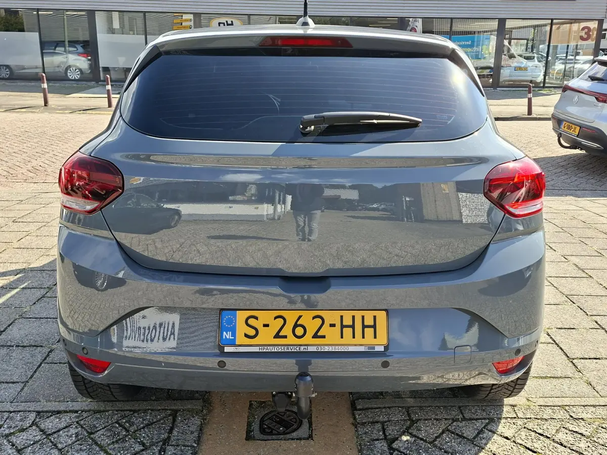 1.0 TCe 100 Bi-Fuel Expression Trekhaak Carplay Camera Cruise Control Privacy Glass Dodehoek Keyless LED