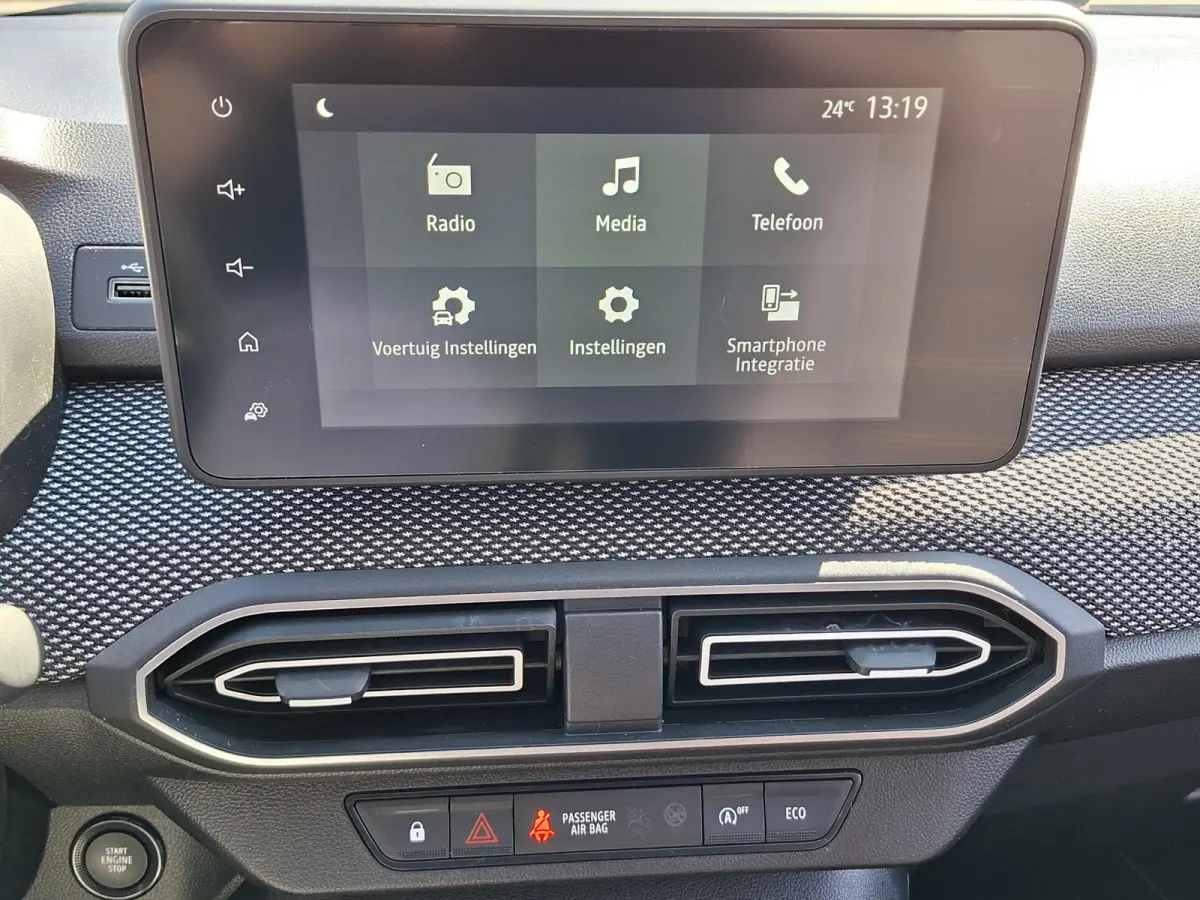 1.0 TCe 100 Bi-Fuel Expression Trekhaak Carplay Camera Cruise Control Privacy Glass Dodehoek Keyless LED