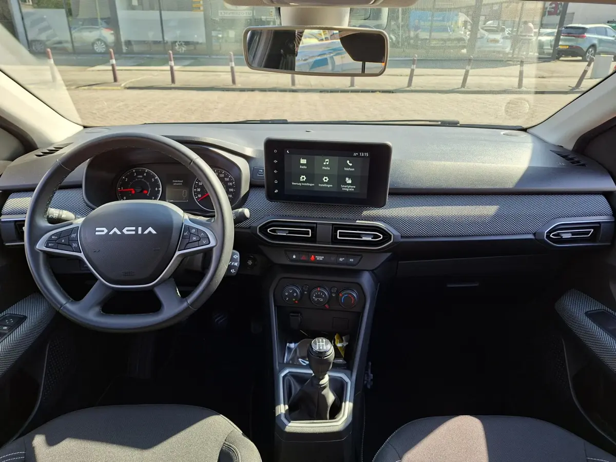 1.0 TCe 100 Bi-Fuel Expression Trekhaak Carplay Camera Cruise Control Privacy Glass Dodehoek Keyless LED