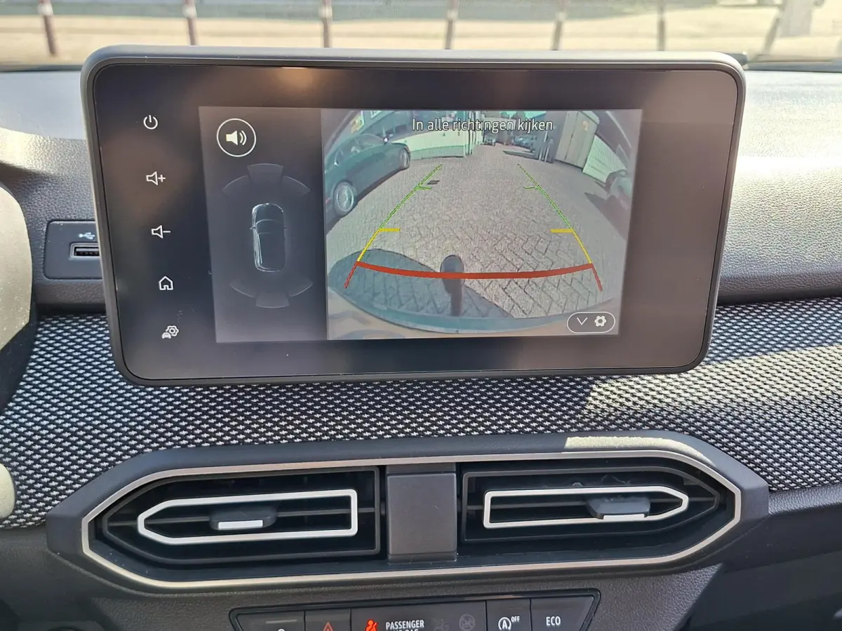 1.0 TCe 100 Bi-Fuel Expression Trekhaak Carplay Camera Cruise Control Privacy Glass Dodehoek Keyless LED