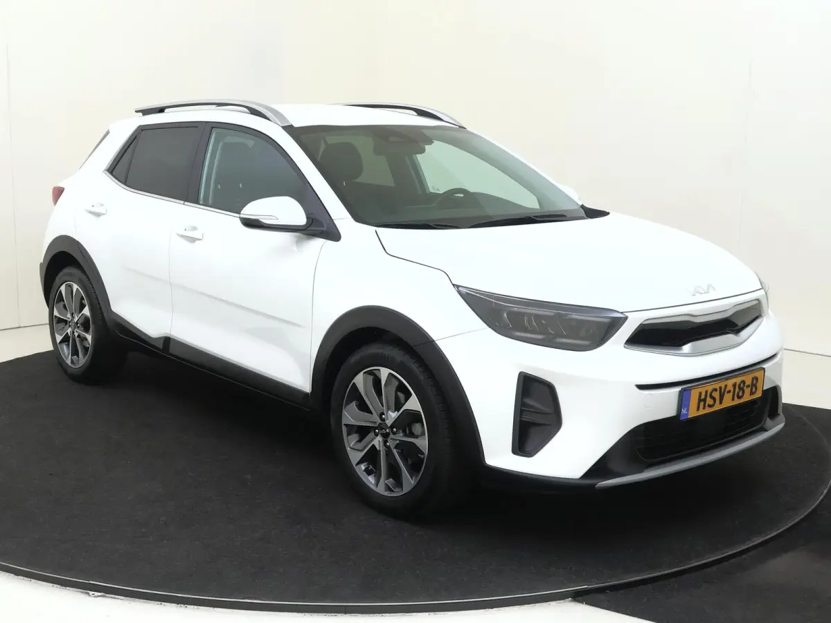 1.0 T-GDi MHEV GT-Line 100PK | Automaat | Apple & Android Carplay | Parkeersensoren & Camera | Adaptive Cruise Control & Stuurhulp | Climate control | lederen/stof bekleding | LED koplampen 