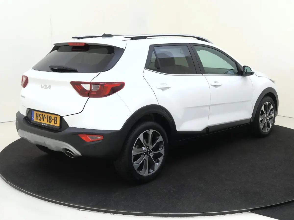 1.0 T-GDi MHEV GT-Line 100PK | Automaat | Apple & Android Carplay | Parkeersensoren & Camera | Adaptive Cruise Control & Stuurhulp | Climate control | lederen/stof bekleding | LED koplampen 