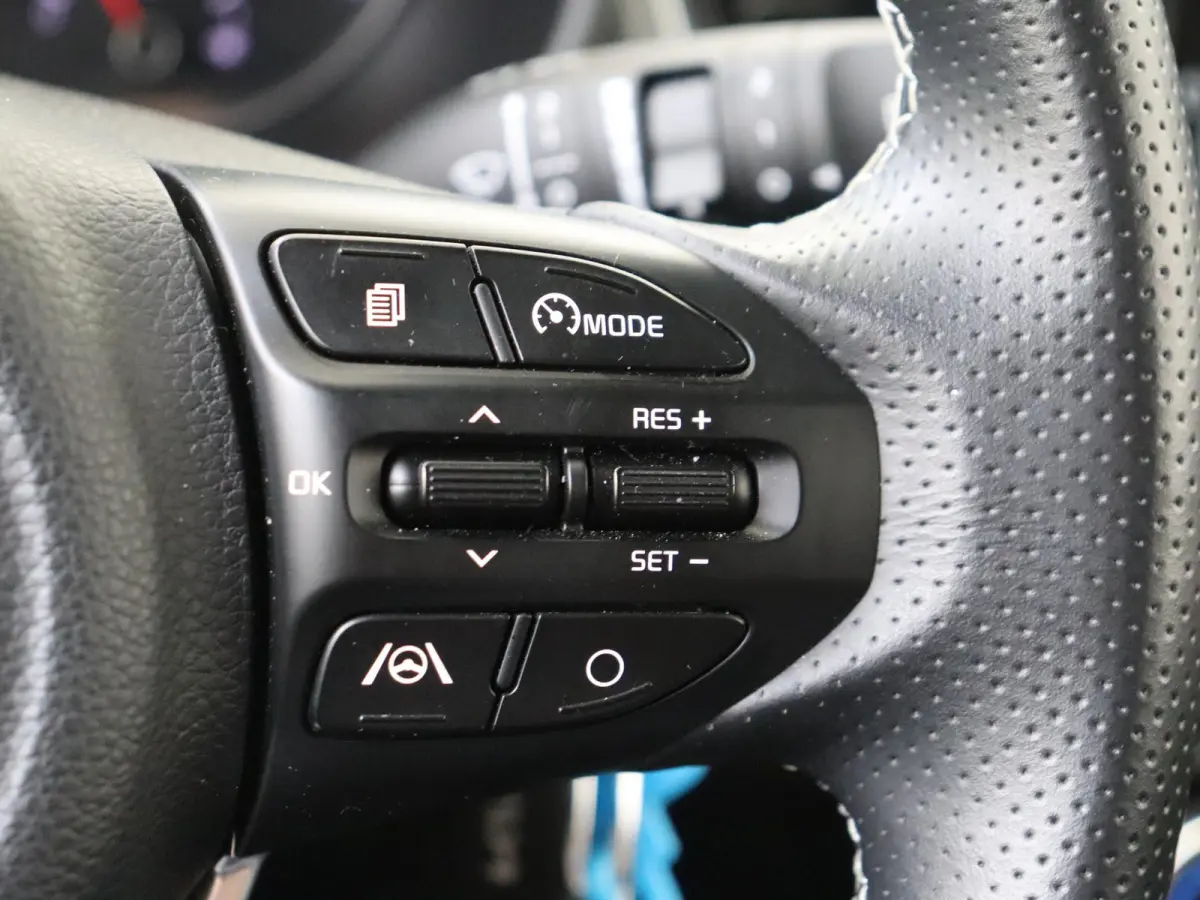 1.0 T-GDi MHEV GT-Line 100PK | Automaat | Apple & Android Carplay | Parkeersensoren & Camera | Adaptive Cruise Control & Stuurhulp | Climate control | lederen/stof bekleding | LED koplampen 