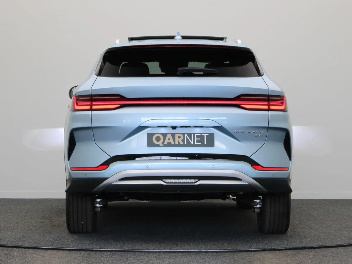 1.5 DM-i FWD Comfort | 26.6 KWh Accu | 125km WLPT | Panoramadak | Head-Up Display | Verwarmde/geventileerde voorstoelen |