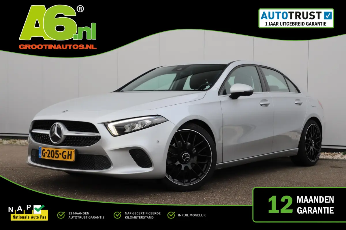 200 Business Solution Automaat Half Leder Full LED Sportstoelen Widescreen Carplay Android Navigatie Achteruitrijcamera Clima Cruise 19 inch AMG Look Velgen Nieuwe Banden! Stoelverwarming