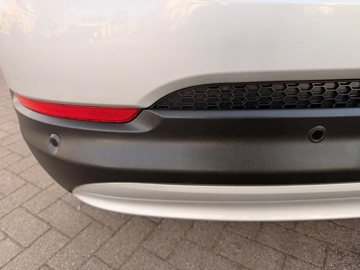 1.6 PopStar/Navi/Keyless/Cruise-c/Climate-c/Pdc/Bluetooth/Goed-ondehouden