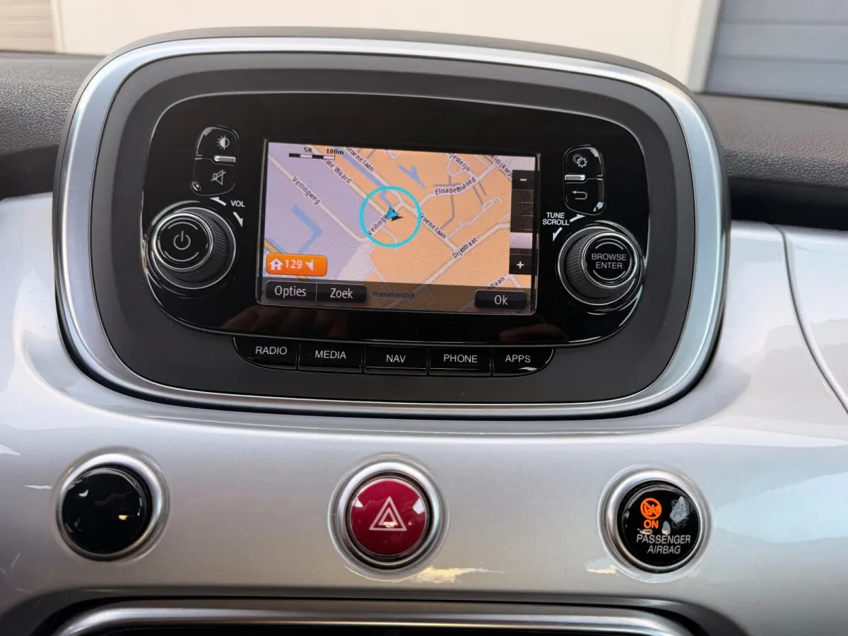 1.6 PopStar/Navi/Keyless/Cruise-c/Climate-c/Pdc/Bluetooth/Goed-ondehouden