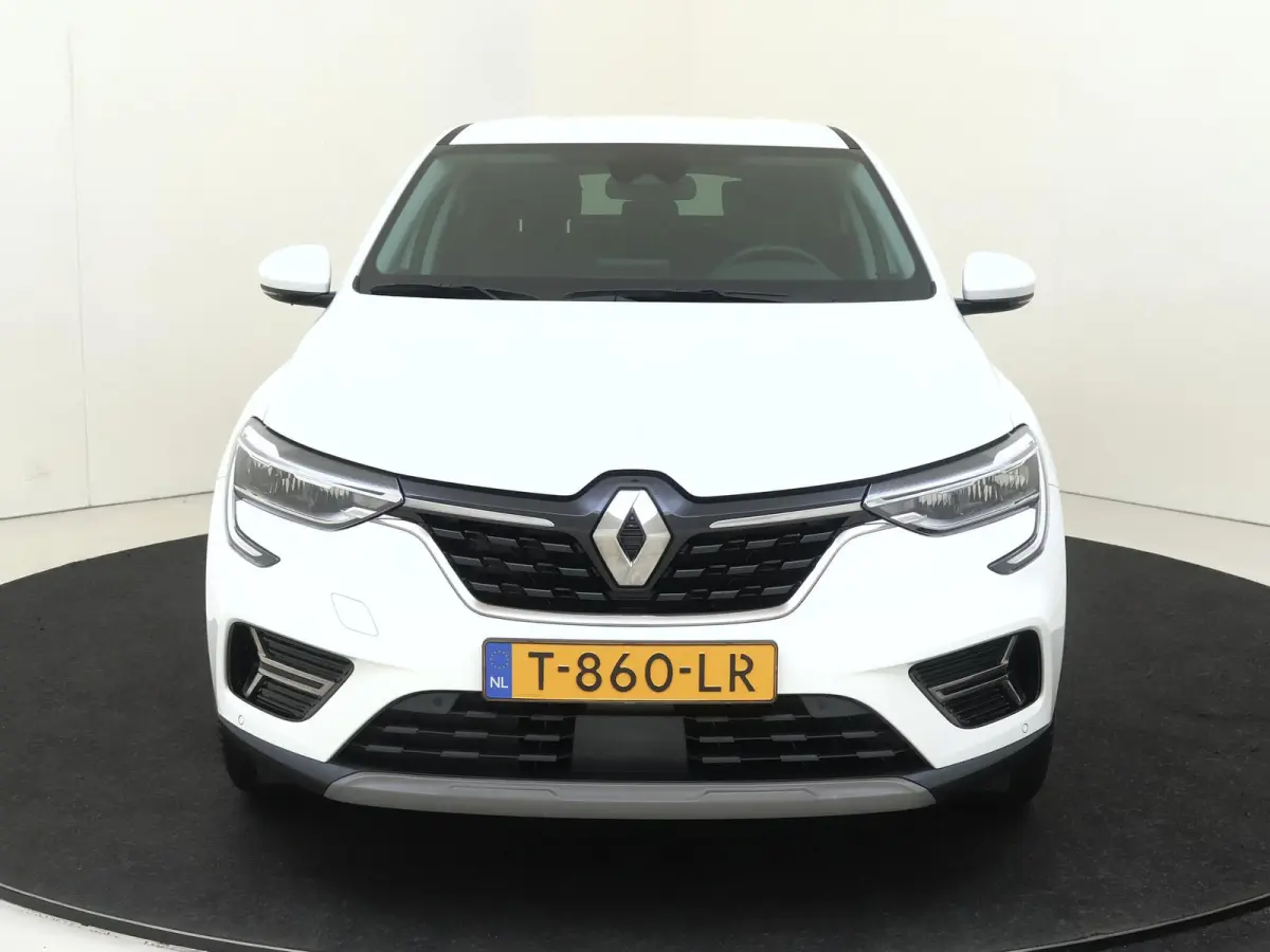 1.6 E-Tech FULL-Hybrid Techno 145PK | Navigatie | Apple & Android Carplay | Parkeersensoren & Camera | Adaptive cruise control | Climate control | Highway & Traffic Jam Comp. |