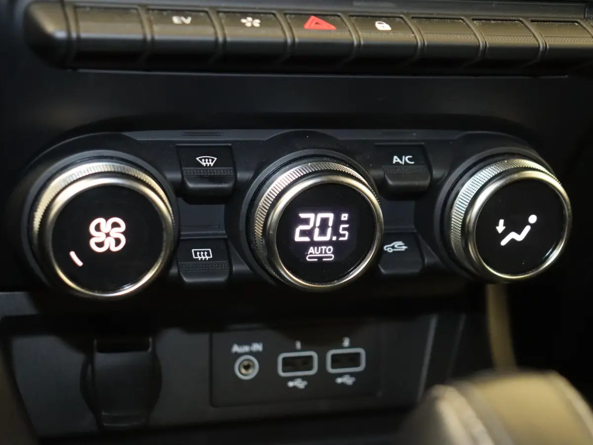 1.6 E-Tech FULL-Hybrid Techno 145PK | Navigatie | Apple & Android Carplay | Parkeersensoren & Camera | Adaptive cruise control | Climate control | Highway & Traffic Jam Comp. |