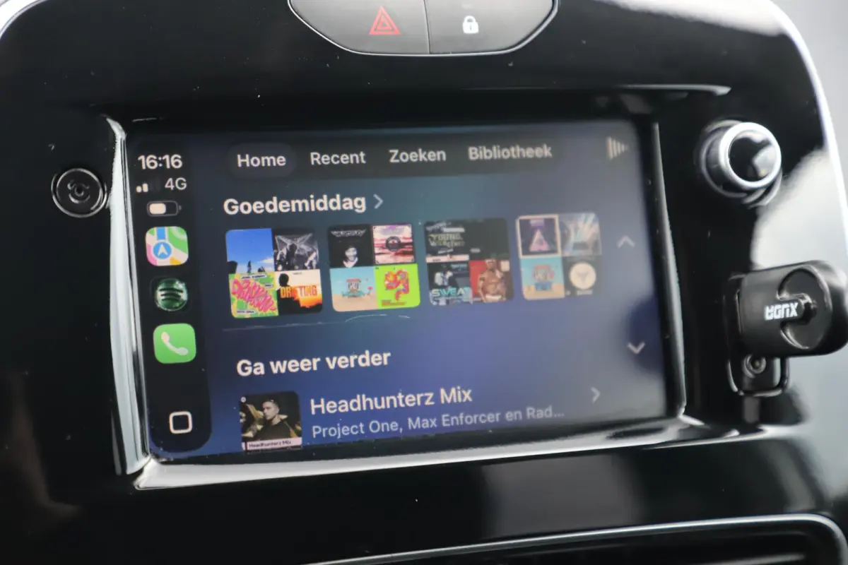 0.9 TCe Limited Navigatie Carplay Android 16 inch LMV Airco Cruise Control