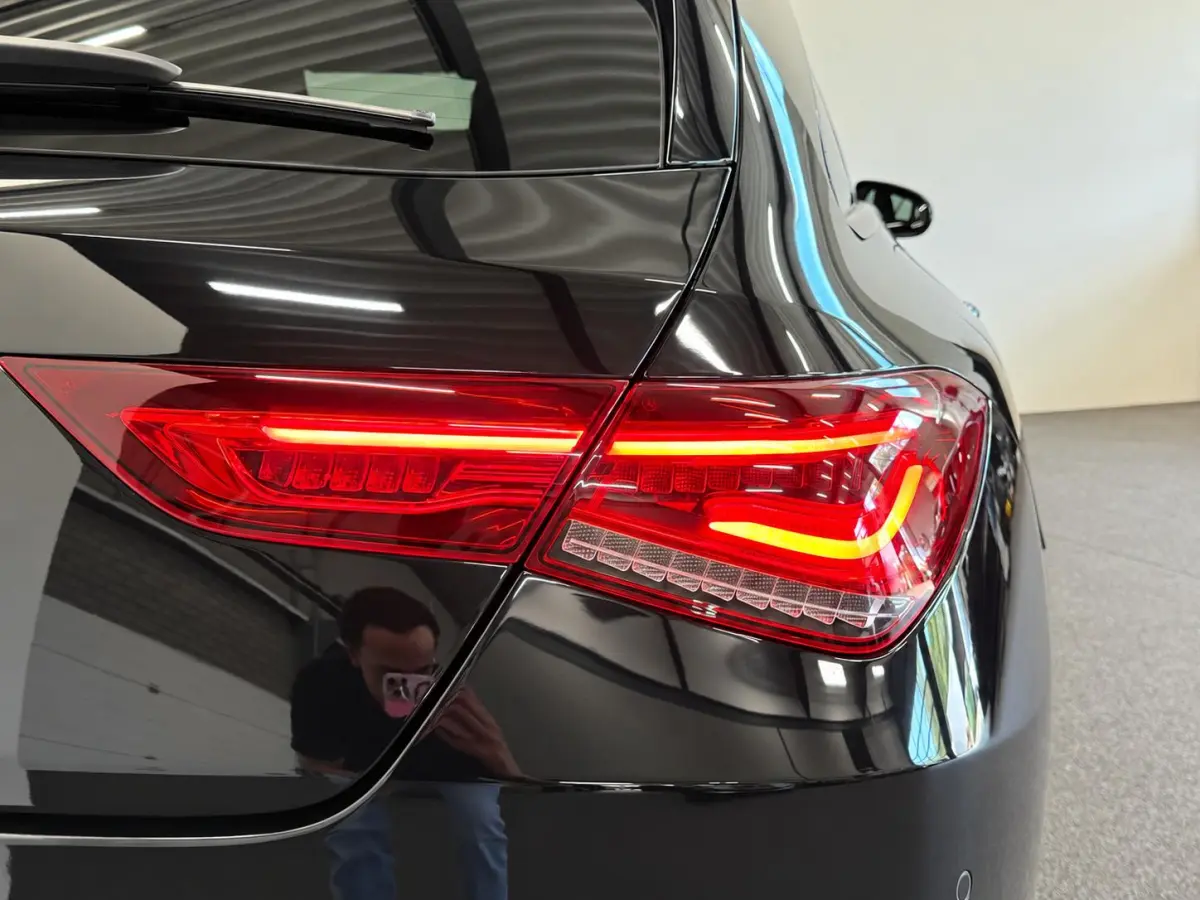 250 e AMG Limited PHEV 218 pk  19” AMG  Leder/Alcantara DINAMICA PDC VA+Camera Navi CarPlay Stoelverwarming Sfeerverlichting Elektrische achterklep Wireless charging