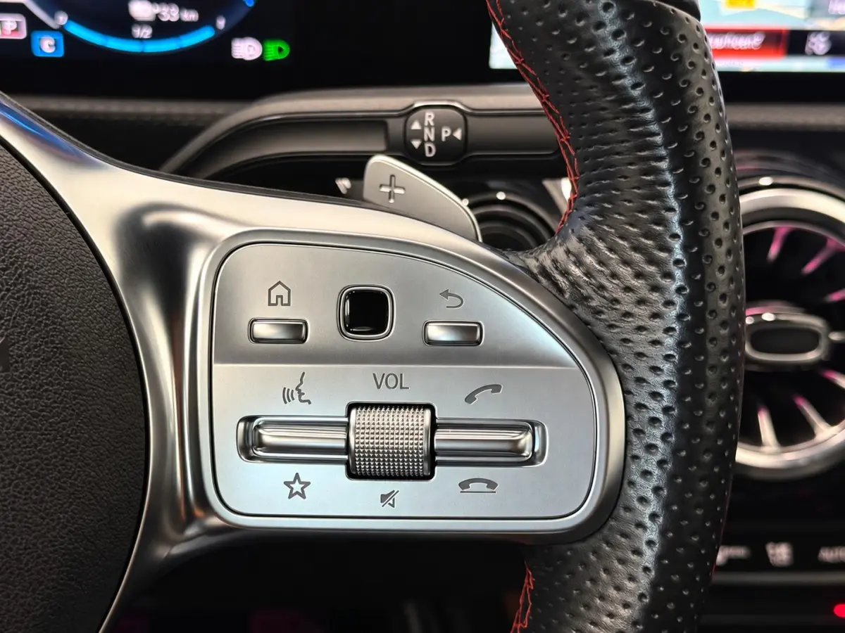 250 e AMG Limited PHEV 218 pk  19” AMG  Leder/Alcantara DINAMICA PDC VA+Camera Navi CarPlay Stoelverwarming Sfeerverlichting Elektrische achterklep Wireless charging