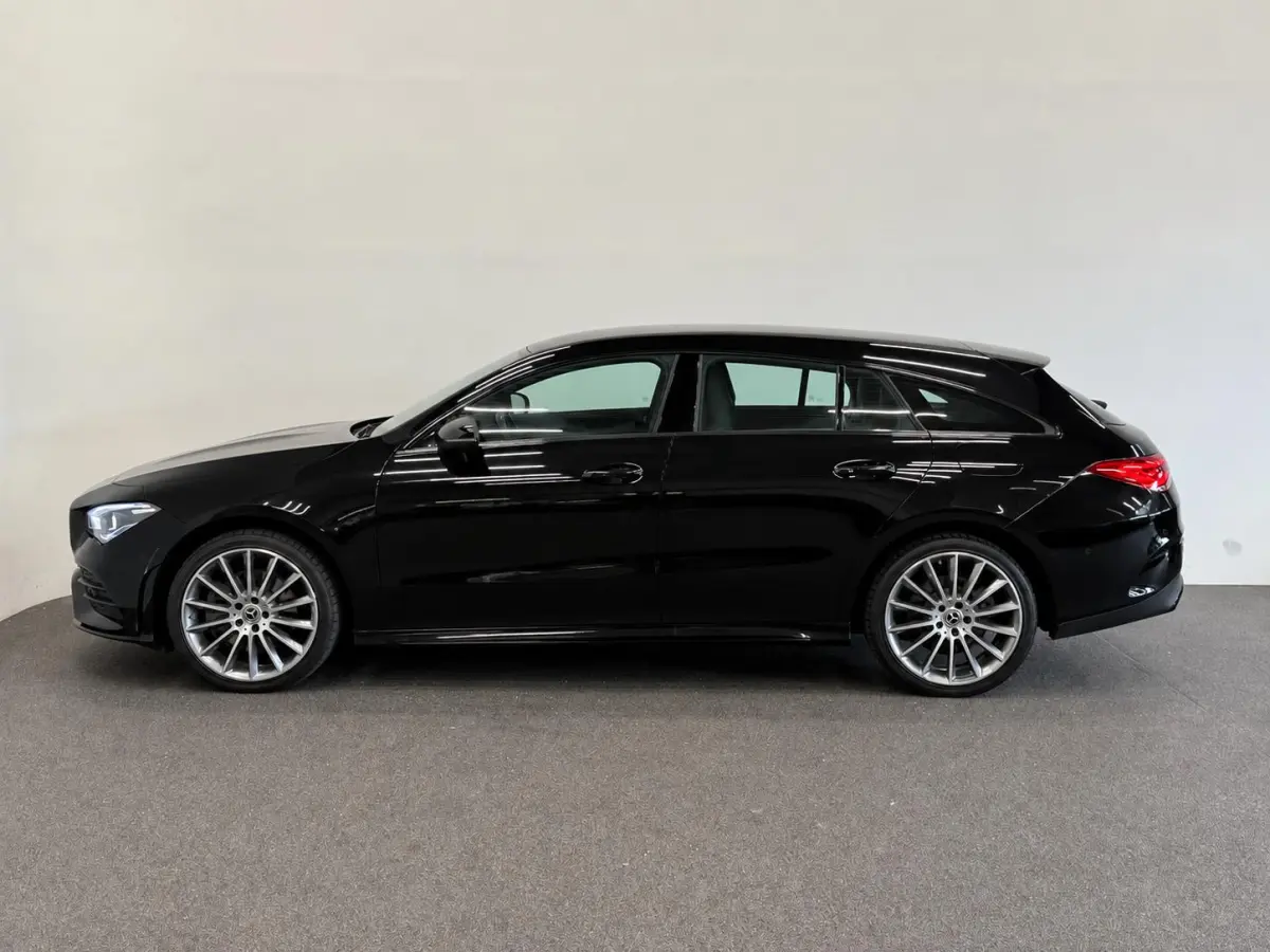 250 e AMG Limited PHEV 218 pk  19” AMG  Leder/Alcantara DINAMICA PDC VA+Camera Navi CarPlay Stoelverwarming Sfeerverlichting Elektrische achterklep Wireless charging