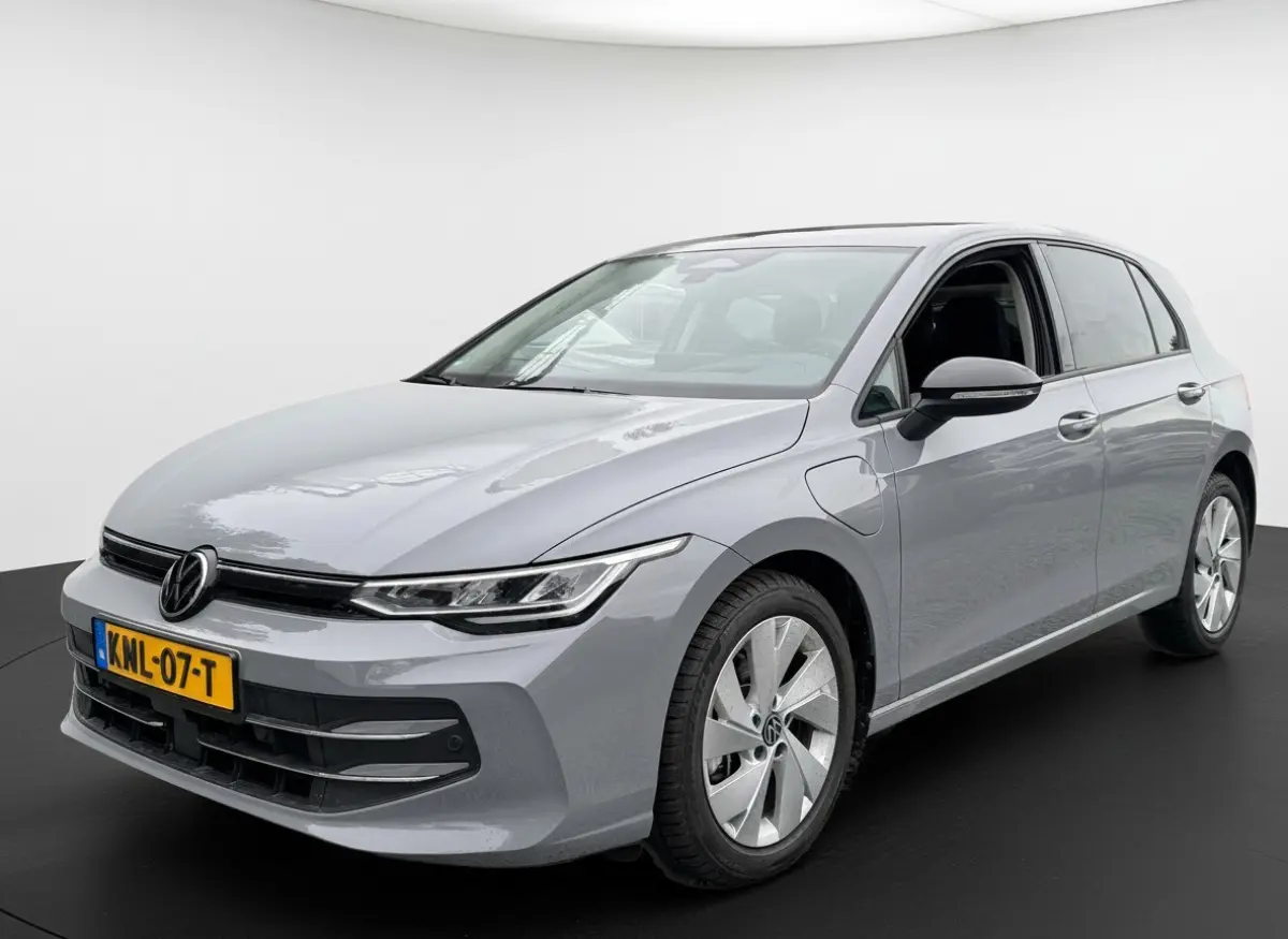 1.5 eHybrid 204PK DSG HYBRIDE LIFE CAMERA/NAVI/HEAD-UP/CARPLAY