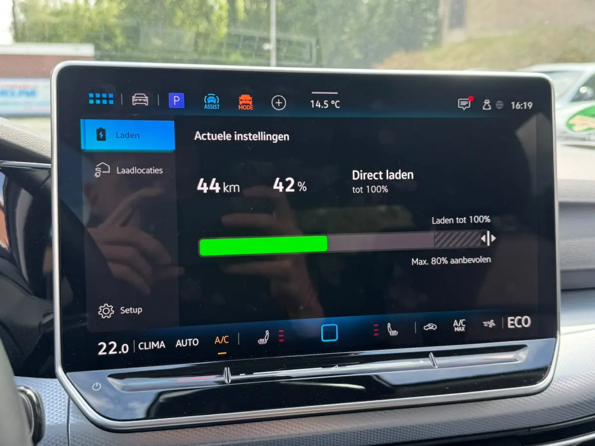1.5 eHybrid 204PK DSG HYBRIDE LIFE CAMERA/NAVI/HEAD-UP/CARPLAY