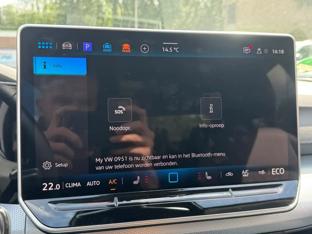 1.5 eHybrid 204PK DSG HYBRIDE LIFE CAMERA/NAVI/HEAD-UP/CARPLAY
