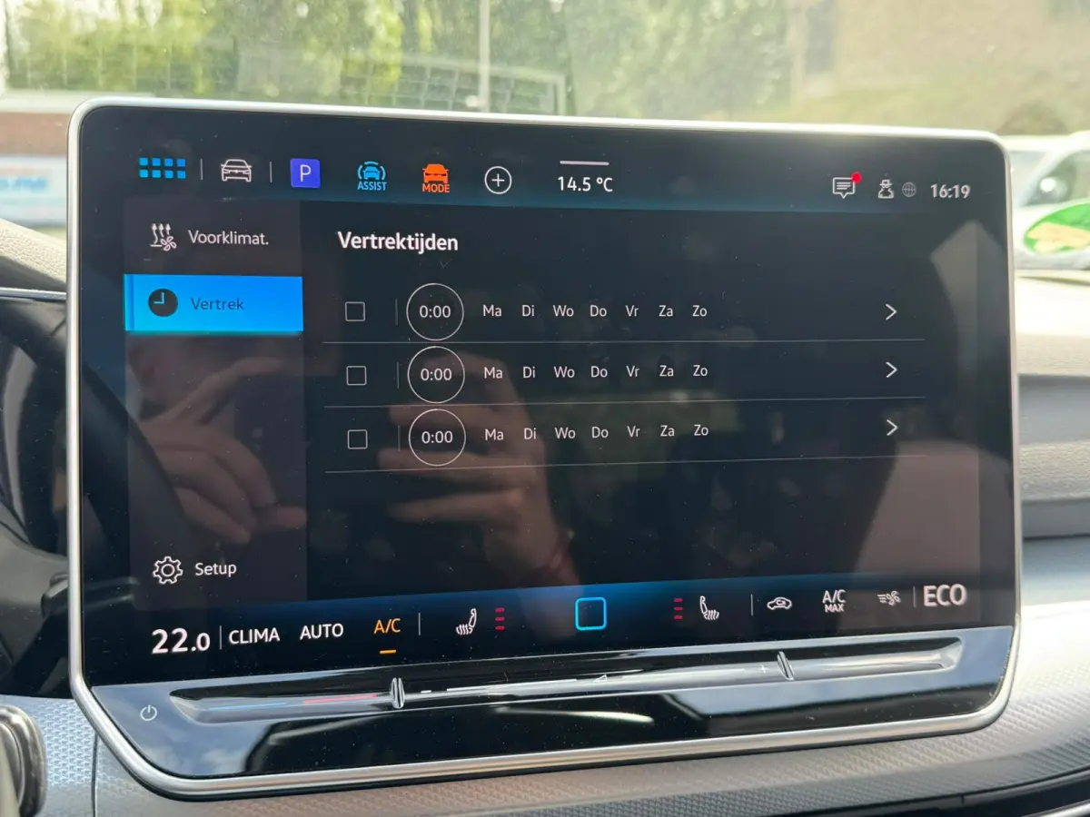 1.5 eHybrid 204PK DSG HYBRIDE LIFE CAMERA/NAVI/HEAD-UP/CARPLAY