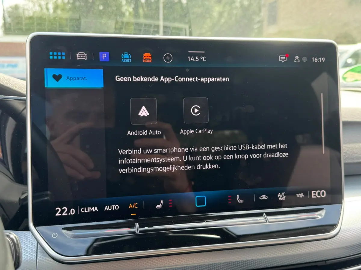 1.5 eHybrid 204PK DSG HYBRIDE LIFE CAMERA/NAVI/HEAD-UP/CARPLAY
