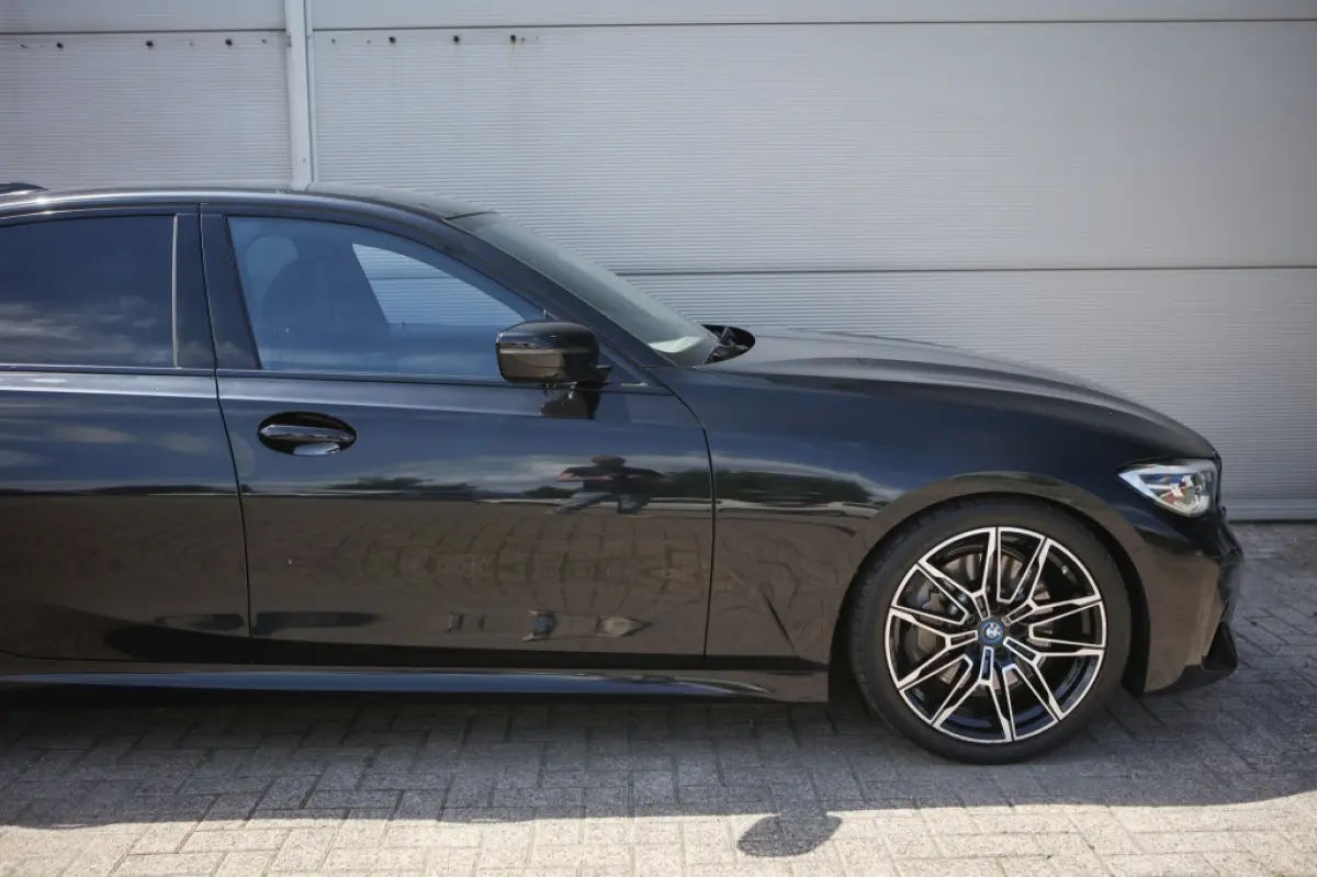 330e M-Sport | Apple Carplay/Android Auto | Stuurwielverwarming