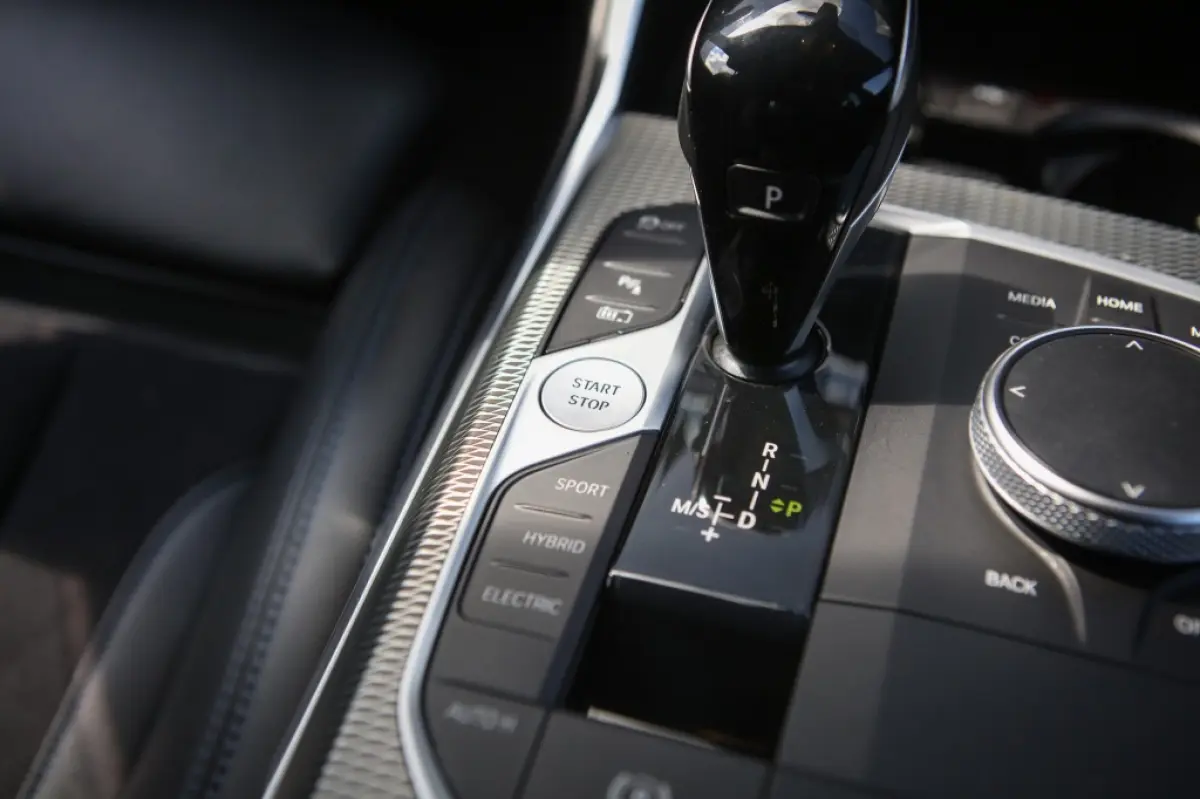 330e M-Sport | Apple Carplay/Android Auto | Stuurwielverwarming