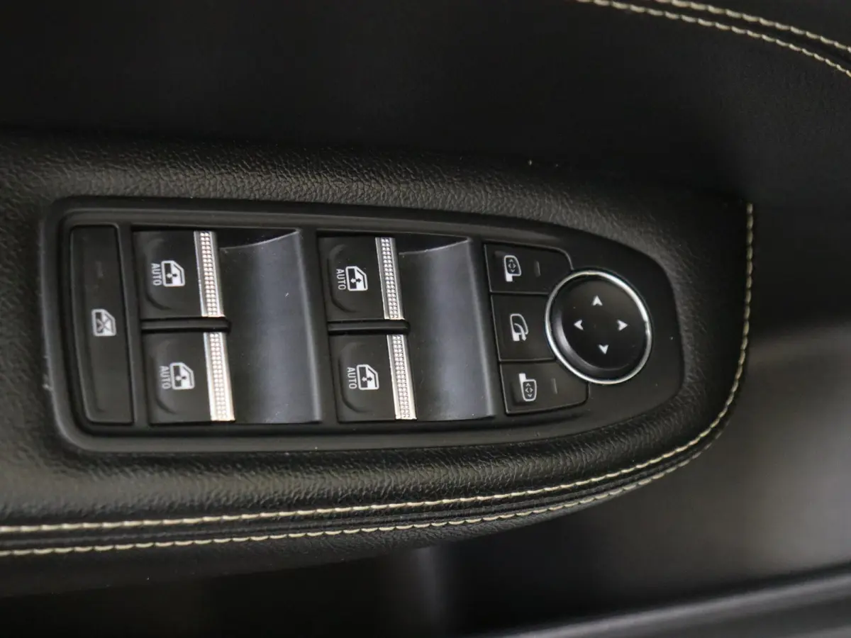 1.6 E-Tech Full Hybrid Techno 145PK | Automaat | Schuif-/Kanteldak | Navgatie | Achteruitrijcamera | Apple CarPlay & Android Auto