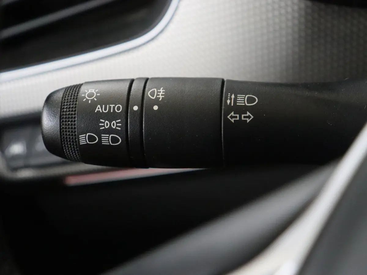 1.6 E-Tech Full Hybrid Techno 145PK | Automaat | Schuif-/Kanteldak | Navgatie | Achteruitrijcamera | Apple CarPlay & Android Auto